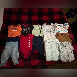 Baby lot size 6-9 months